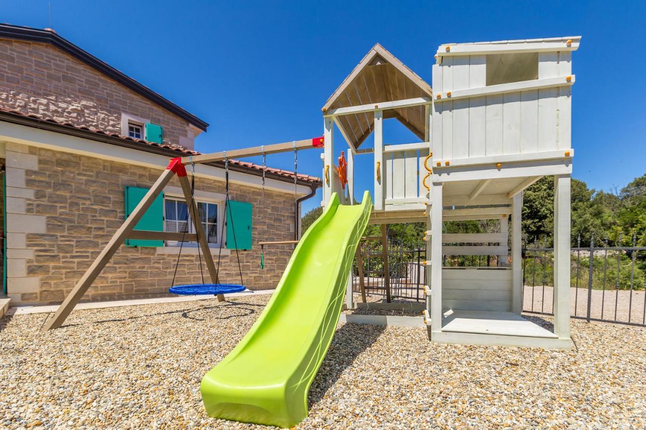 Holiday House Chiara Vrh  Exterior photo