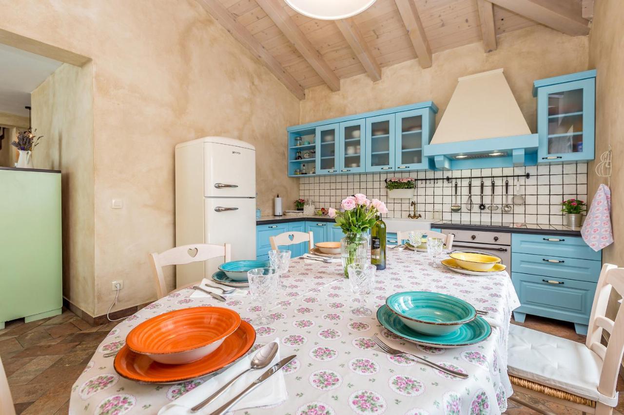 Holiday House Chiara Vrh  Exterior photo