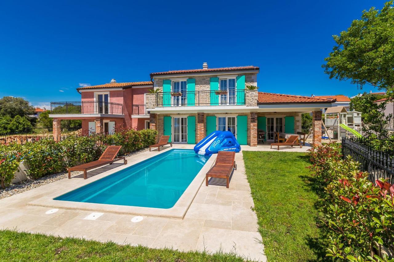 Holiday House Chiara Vrh  Exterior photo