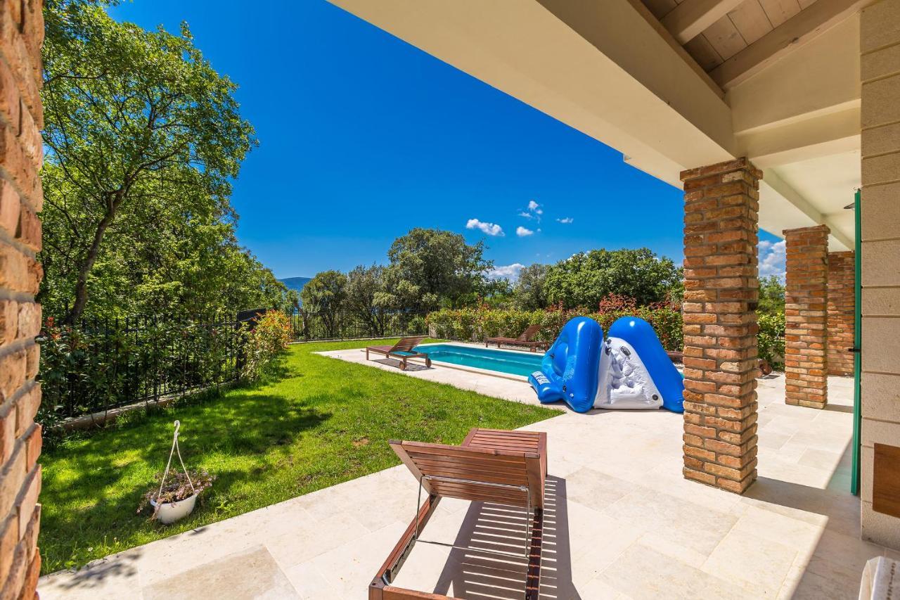 Holiday House Chiara Vrh  Exterior photo