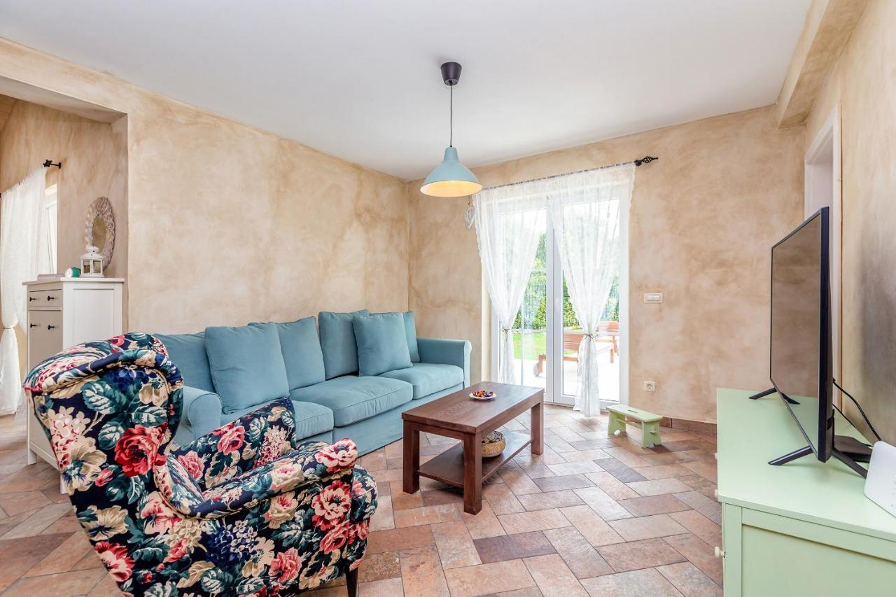 Holiday House Chiara Vrh  Exterior photo
